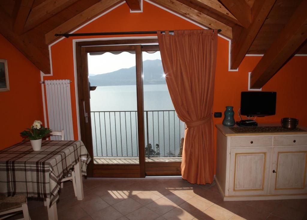 Casale Fe-Wo - Appartamenti Con Vista Lago 卡尼洛瑞维拉 客房 照片