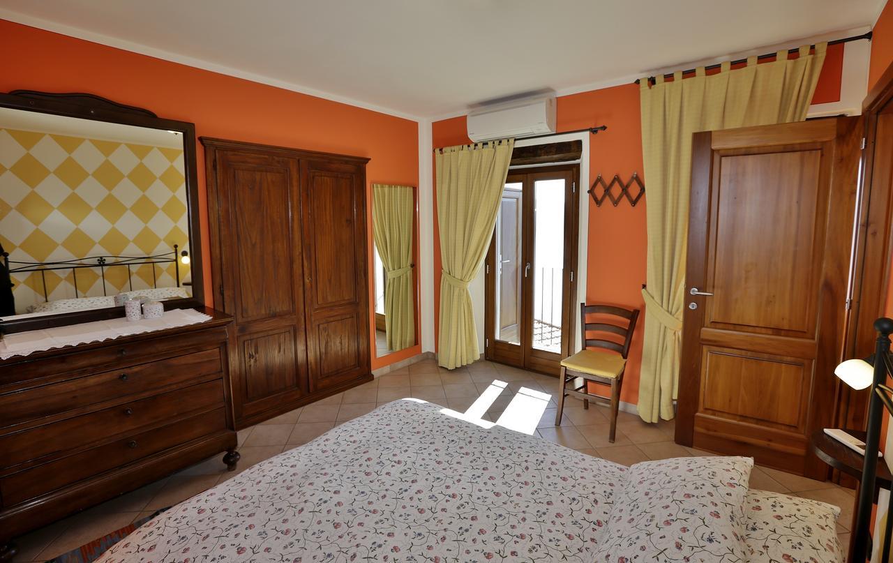 Casale Fe-Wo - Appartamenti Con Vista Lago 卡尼洛瑞维拉 外观 照片